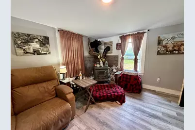 160 Elm Street, Claremont, NH 03743 - Photo 18