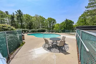 31 Stanstead Pl, Nashua, NH 03063 - Photo 42