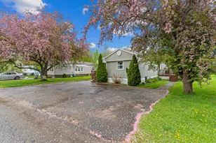 53 Hilton Ave, Exeter, NH 03833 - Photo 12