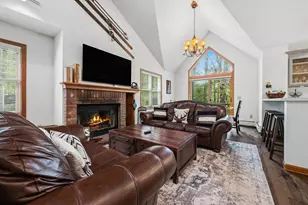 14 Hillside Cir, Lincoln, NH 03251 - Photo 8