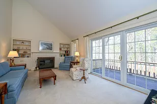 63 Peninsula Dr, Stratham, NH 03885 - Photo 4