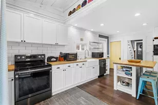 2 Cottage Ct, Concord, NH 03301 - Photo 16