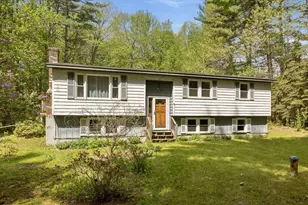 28 Beech Hill Rd, Exeter, NH 03833 - Photo 2