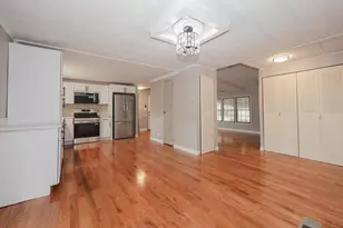 62 Roger Rd, Goffstown, NH 03045 - Photo 6
