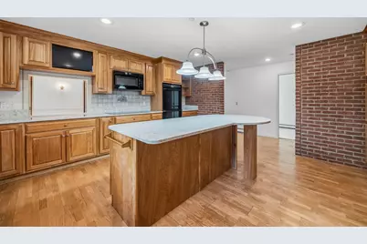103 Samuel Hale Drive, Hale's Location, NH 03860 - Photo 10