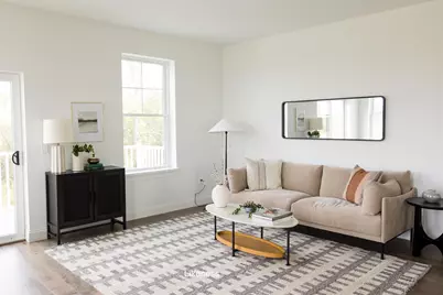 201 Aurora Road, South Burlington, VT 05403 - Photo 4