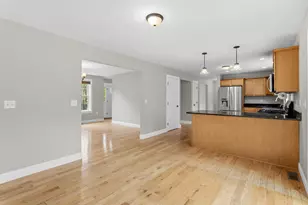 10 Wood Cir, Goffstown, NH 03045 - Photo 14