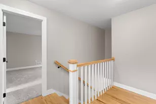 10 Wood Cir, Goffstown, NH 03045 - Photo 32