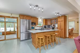 36 N Curtisville Rd, Concord, NH 03301 - Photo 6