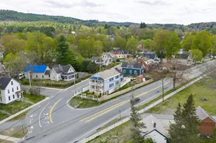 179 Pleasant St, Claremont, NH 03743 - Photo 24