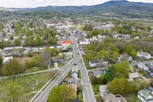 179 Pleasant St, Claremont, NH 03743 - Photo 26