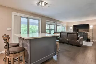 21 St Laurent Dr, Hudson, NH 03051 - Photo 18