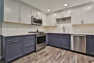 21 St Laurent Dr, Hudson, NH 03051 - Photo 24