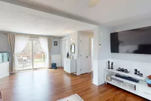 31 Aaron Dr, Manchester, NH 03109 - Photo 8