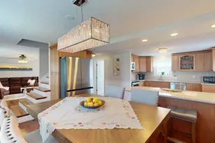 31 Aaron Dr, Manchester, NH 03109 - Photo 4