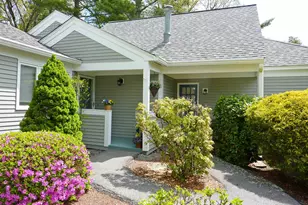 14 Dogwood Dr, Nashua, NH 03062 - Photo 1
