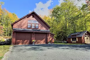 471 Edgemont Rd, Sunapee, NH 03782 - Photo 2