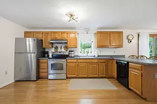 2 Arthur Ave, Hooksett, NH 03106 - Photo 4