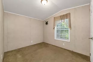 20 E Marina Rd, Gilford, NH 03249 - Photo 8