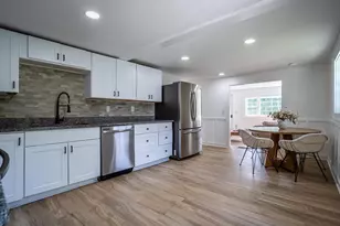 126 Watson Rd, Dover, NH 03820 - Photo 10