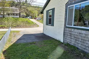 92 Concord St, Belmont, NH 03220 - Photo 32