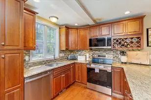 3 1/2 Kimball Ave, Plaistow, NH 03865 - Photo 1