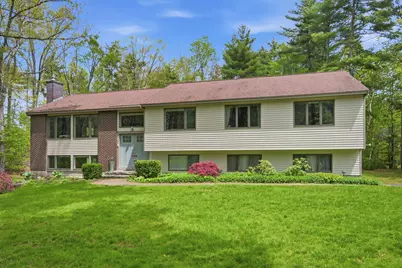 10 Kirsten's Landing, Fremont, NH 03044 - Photo 2