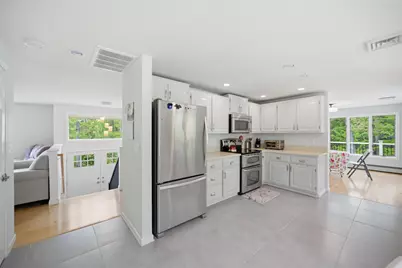 10 Kirsten's Landing, Fremont, NH 03044 - Photo 18