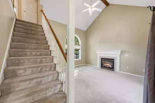 210 Kent Farm Rd, Hampstead, NH 03841 - Photo 14