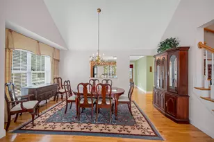 22 Town Village Dr, Salem, NH 03079 - Photo 6