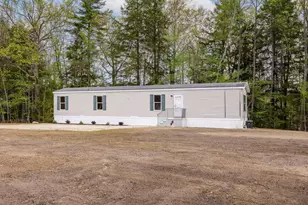 58 Shaw Dr, Rochester, NH 03868 - Photo 4