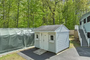 103 Lake Ave, Franklin, NH 03235 - Photo 32