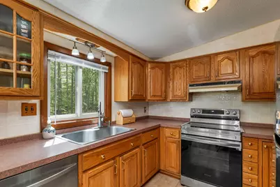 103 Lake Avenue, Franklin, NH 03235 - Photo 10