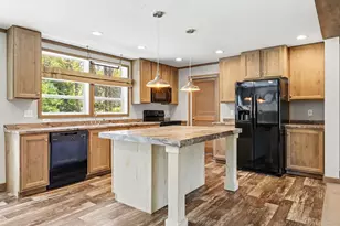 30 Emile Dr, Allenstown, NH 03275 - Photo 8