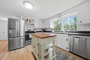 4 Tinker Rd, Merrimack, NH 03054 - Photo 6