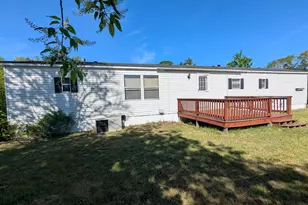 32 Skyline Dr, Rochester, NH 03867 - Photo 4