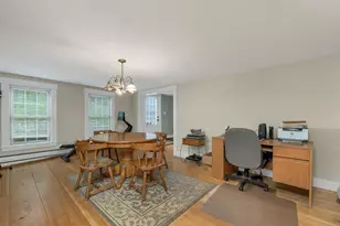 239 Wentworth Rd, Brookfield, NH 03872 - Photo 8