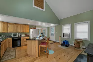 239 Wentworth Rd, Brookfield, NH 03872 - Photo 4