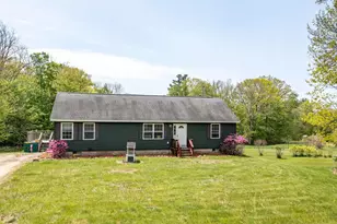 372 Cross Rd, Rochester, NH 03867 - Photo 2