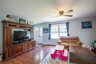 372 Cross Rd, Rochester, NH 03867 - Photo 16