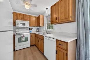 44 Brook Hollow Way, Manchester, NH 03103 - Photo 14