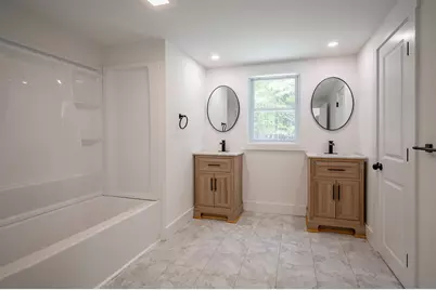 35 Bittersweet Lane, Tilton, NH 03276 - Photo 8
