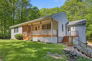83 Hampstead Rd, Sandown, NH 03873 - Photo 1