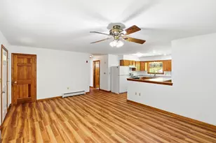 83 Hampstead Rd, Sandown, NH 03873 - Photo 16