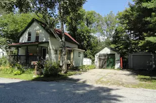 40 Parkview St, Newport, NH 03773 - Photo 2