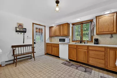 48 Queen Street, Boscawen, NH 03303 - Photo 8