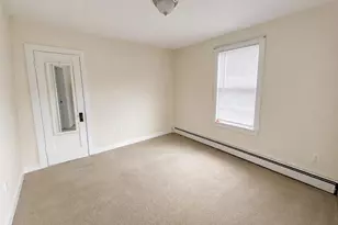 107 Strafford St, Berlin, NH 03570 - Photo 4