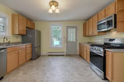 51 Laurel Street, Concord, NH 03301 - Photo 2