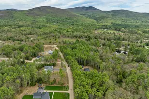 7 Lyndsay Ln, Tuftonboro, NH 03816 - Photo 2