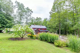 314 Old Mail Rd, Tamworth, NH 03886 - Photo 12